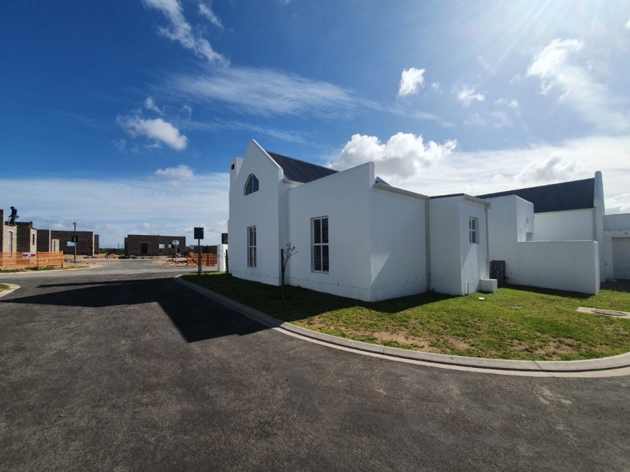 To Let 2 Bedroom Property for Rent in Da Gama Village Western Cape